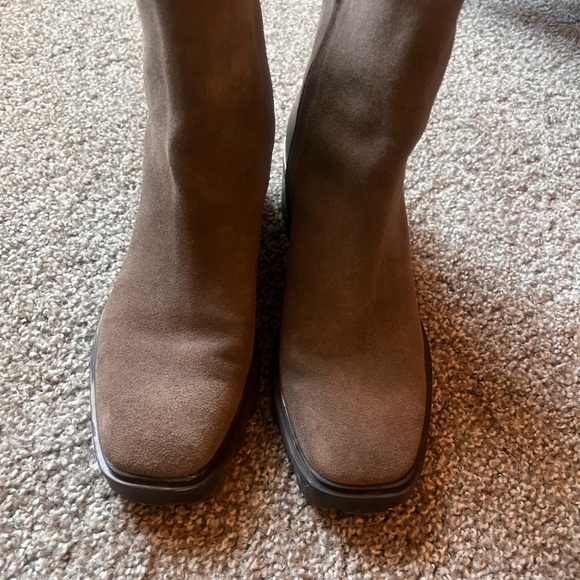 Gently used gray suede booties - Picture 4 of 5